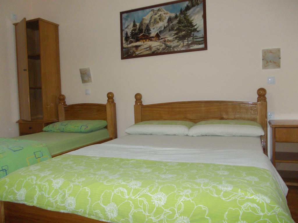 Bed and Breakfast Kuca Za Odmor "Karalic" Ležimir Zewnętrze zdjęcie