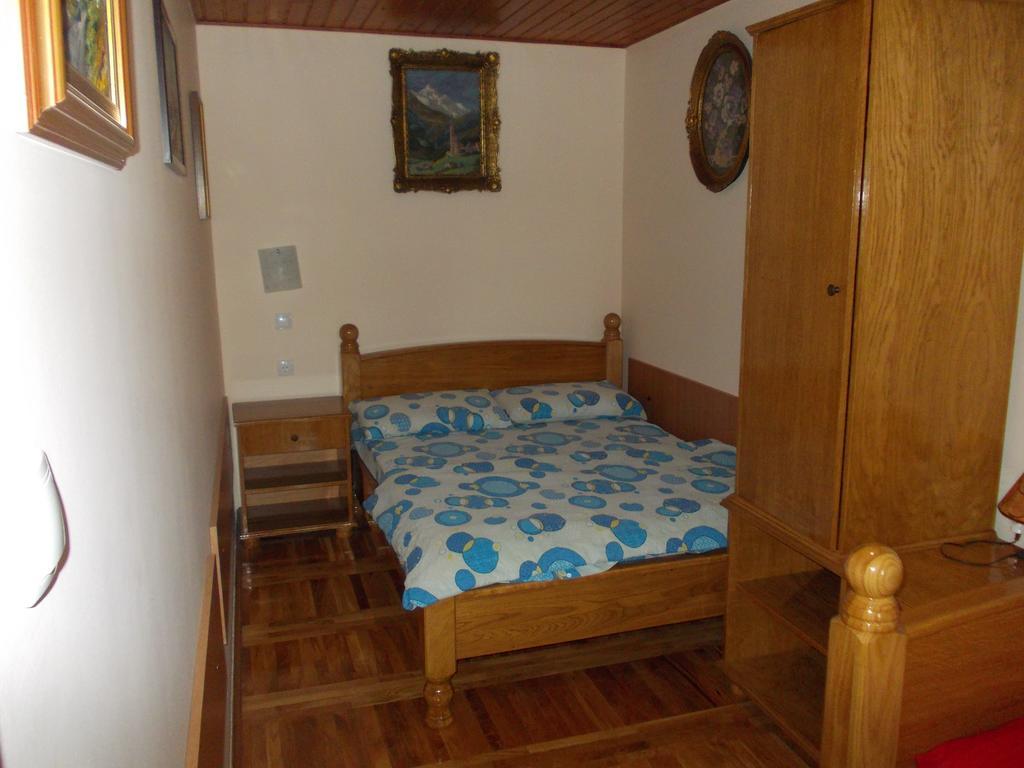 Bed and Breakfast Kuca Za Odmor "Karalic" Ležimir Zewnętrze zdjęcie